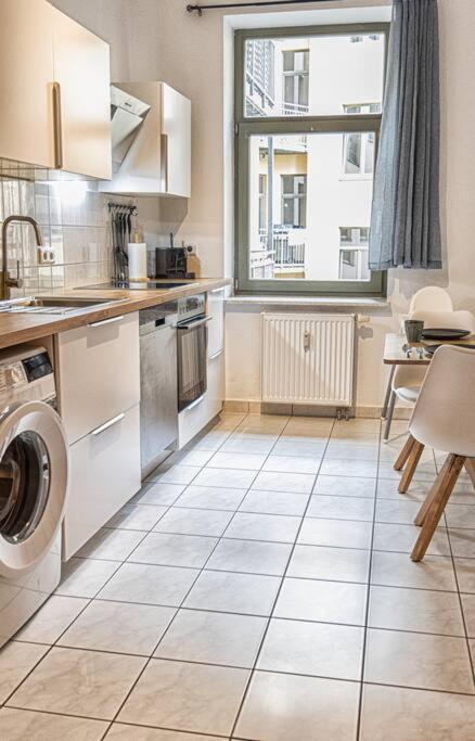 Top modern zentral Balkon+WLAN Maagdenburg Buitenkant foto