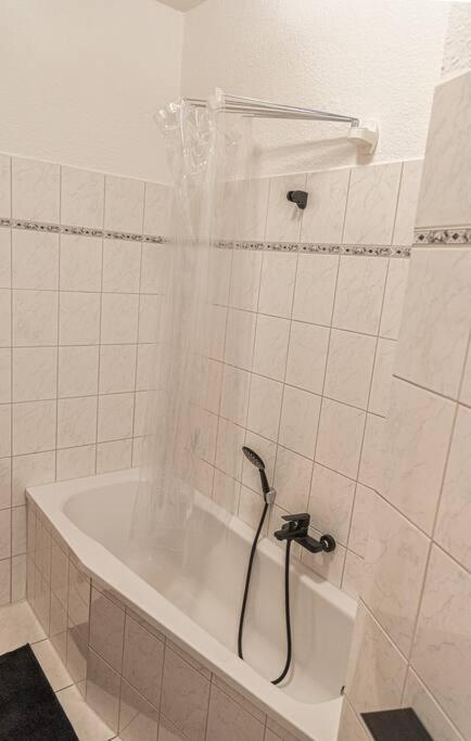 Top modern zentral Balkon+WLAN Maagdenburg Buitenkant foto